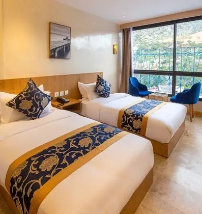 Deluxe Twin Room with Mountain view