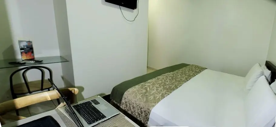 Economy Tek Büyük Yataklı Oda, 1 Büyük (Queen) Boy Yatak