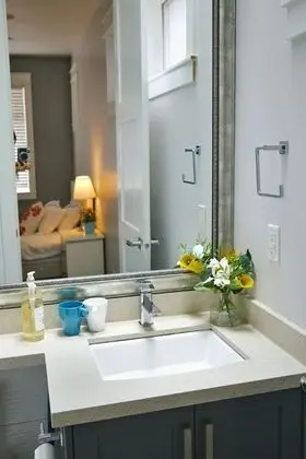 Comfort Oda, 1 Büyük (Queen) Boy Yatak, Sigara İçilmez