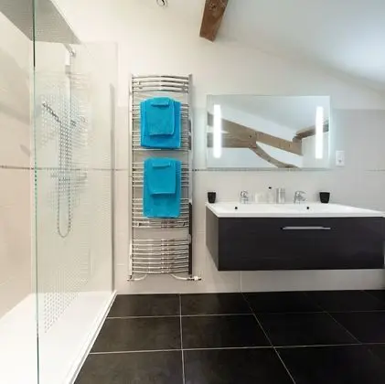 Deluxe Oda, 1 En Büyük (King) Boy Yatak (Millefeuille)