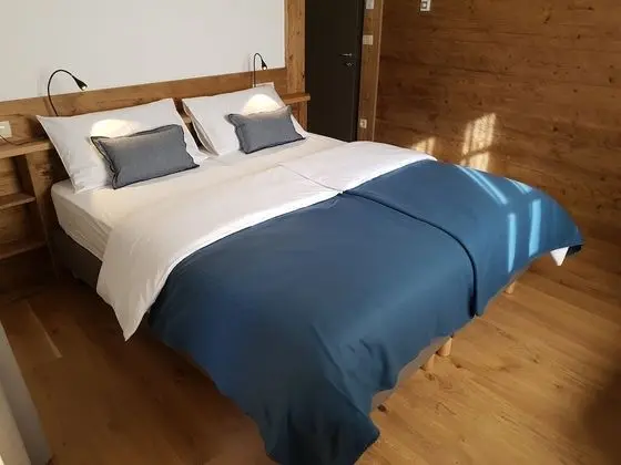 Tek Büyük veya İki Ayrı Yataklı Oda, Balkon