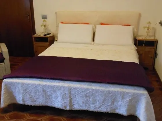 Üç Kişilik Oda