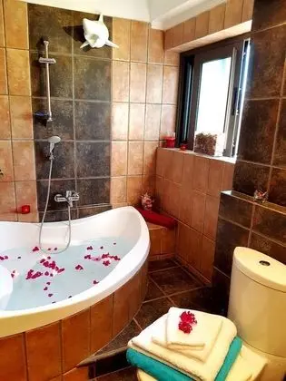 Deluxe Villa, 4 Yatak Odası, Dağ Manzaralı, Havuz Kenarı