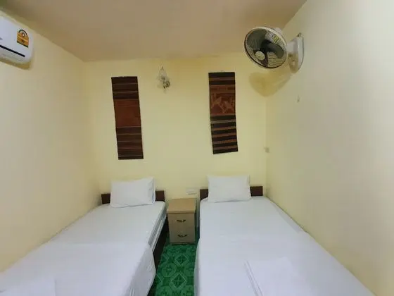 Standard Twin Room with Balcony