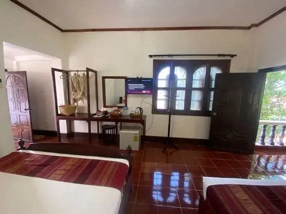 Family Room, Garden View