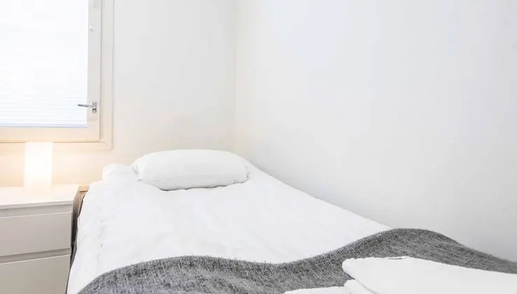 Basic Tek Büyük Yataklı Oda, Ortak Banyo