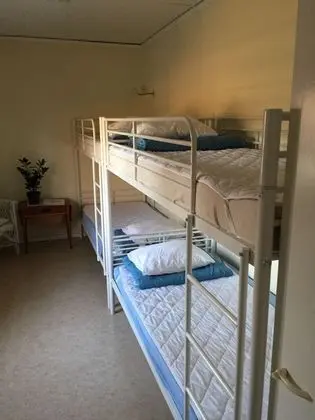 Dört Kişilik Oda, Ortak Banyo