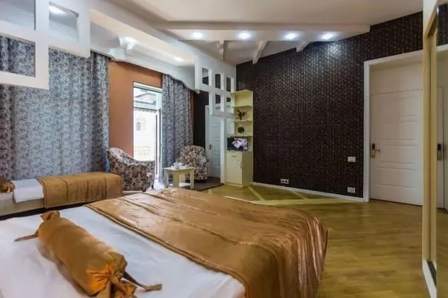 Standard Tek Büyük veya İki Ayrı Yataklı Oda