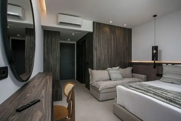 Deluxe Tek Büyük Yataklı Oda