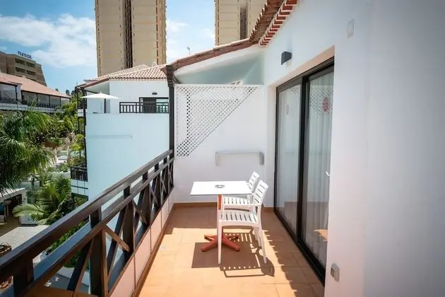 Deluxe Süit, Sıcak Su Küveti, Havuz Manzaralı