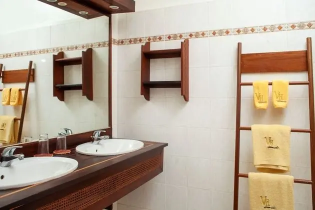 Standard Tek Büyük veya İki Ayrı Yataklı Oda, Bahçeli