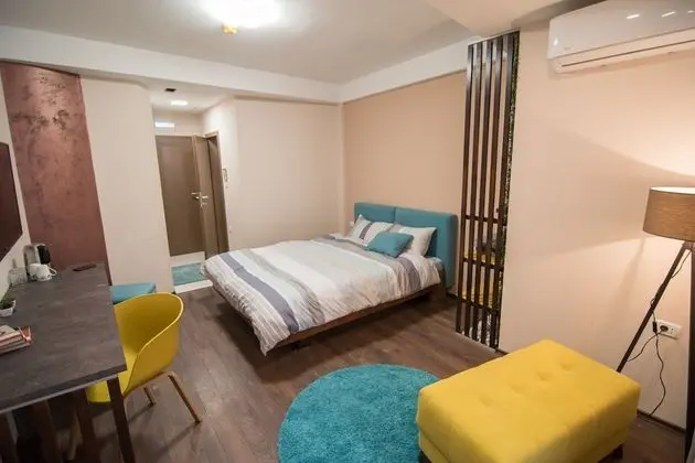 Deluxe Tek Büyük Yataklı Oda
