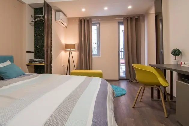 Deluxe Tek Büyük Yataklı Oda
