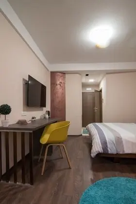 Deluxe Tek Büyük Yataklı Oda