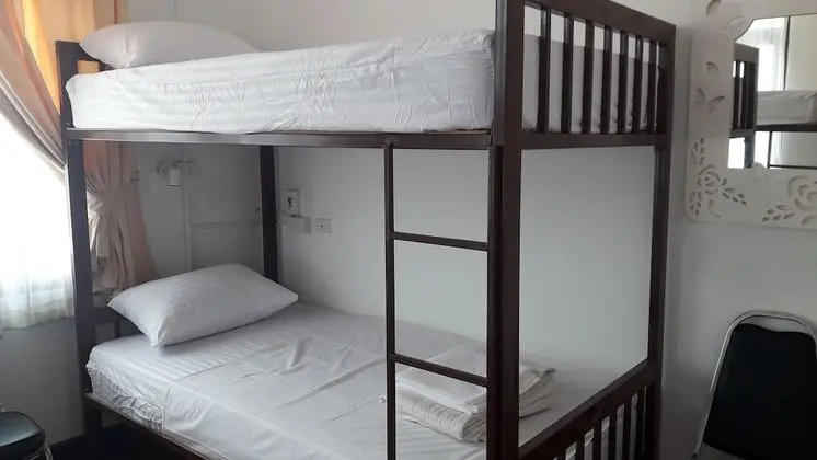 10-Bed Female Dormitory