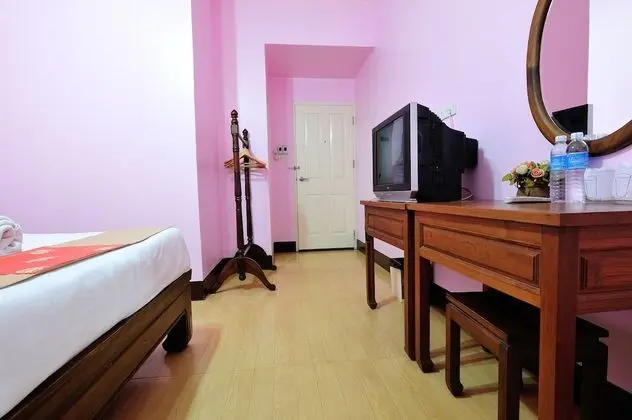 Standard Room - No Window