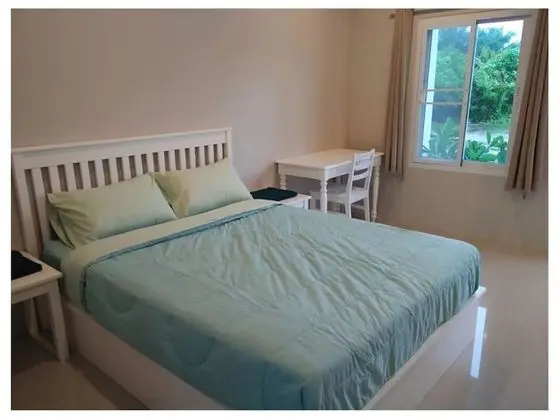 Standard Oda, 1 Büyük (Queen) Boy Yatak
