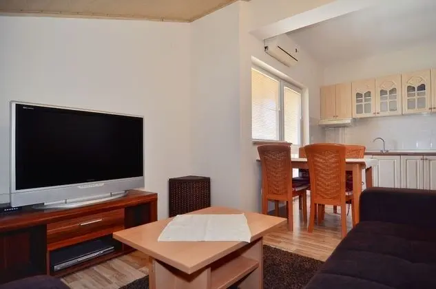 Comfort Apart Daire, 2 Yatak Odası, Balkon