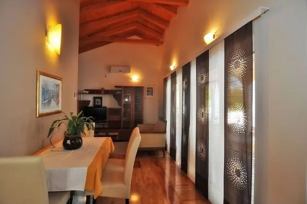 Luxury Apart Daire, 2 Yatak Odası, Kişiye Özel Havuzlu, Havuz Manzaralı