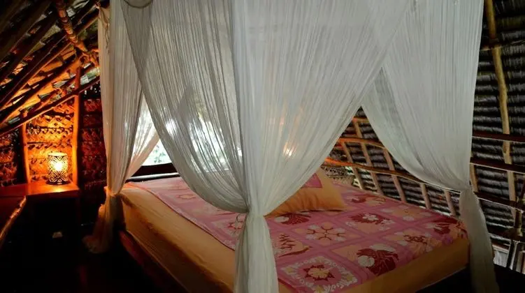 Bungalov (Kava)