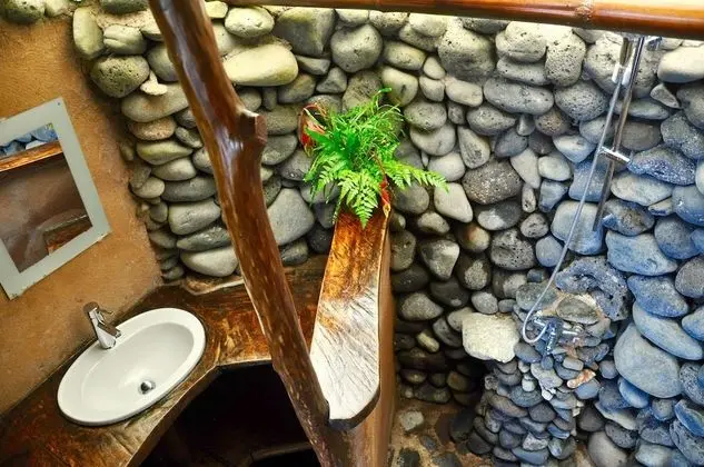 Bungalov (Kava)