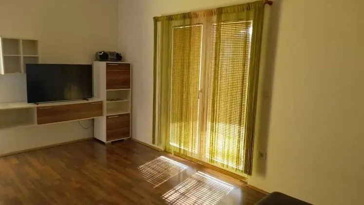 Apart Daire (Vanja - terrace & BBQ - A1(4+2))