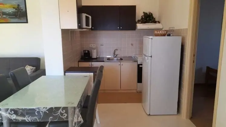 Apart Daire (Vanja - terrace & BBQ - A1(4+2))
