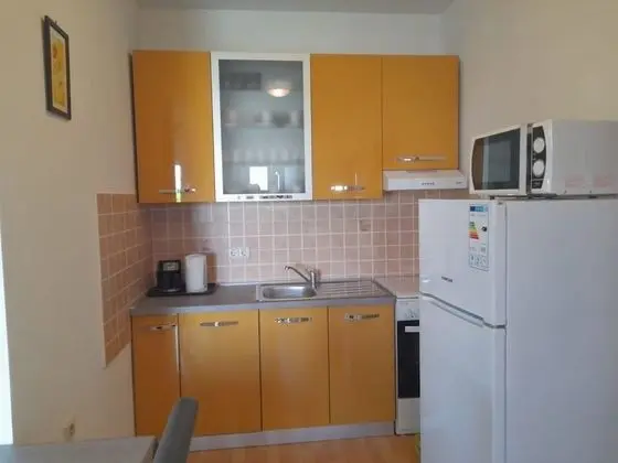 Apart Daire (Vanja - terrace & BBQ - A2(4+1))