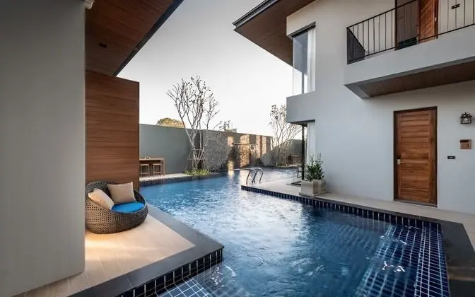 VANN PLUS Pool Access