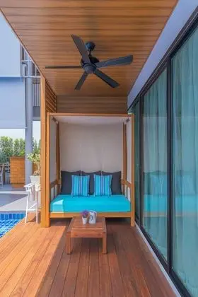 Vann Villa Pool Access
