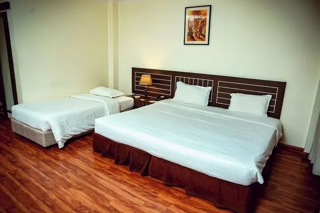 Deluxe Room-Free Massage- Free Salt Room