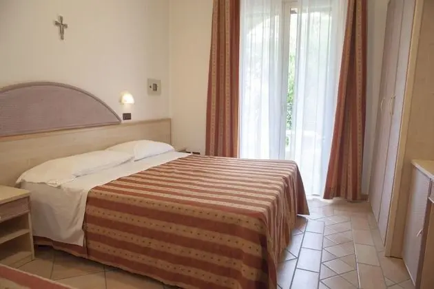 Tek Büyük Yataklı Oda (Garden)