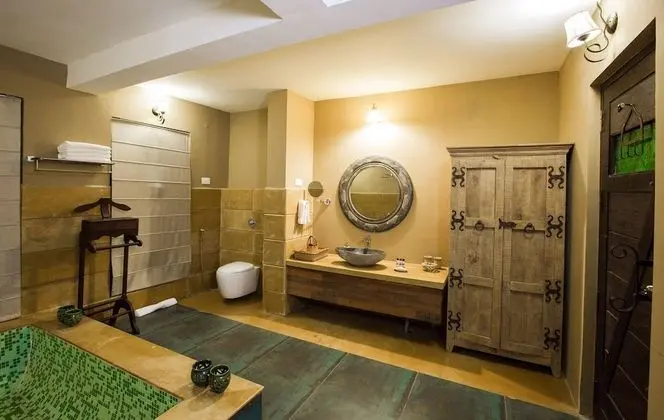 Superior Kır Evi