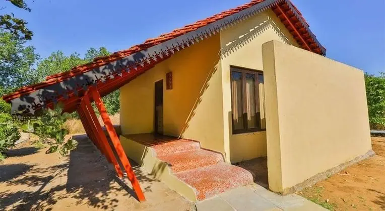 Traditional Kır Evi