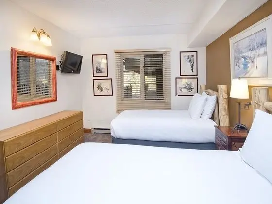 Daire (Vantage Point Condo 303)