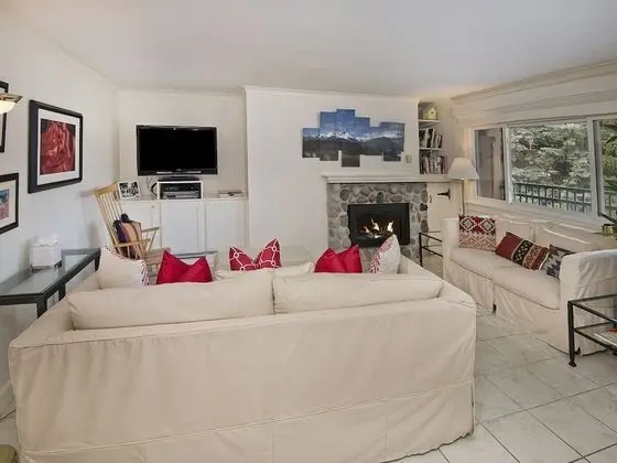 Daire (Vantage Point Condo 307)