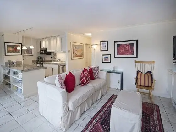 Daire (Vantage Point Condo 307)