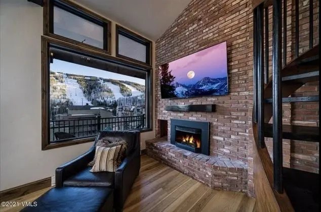Daire (Vantage Point Condo 502)
