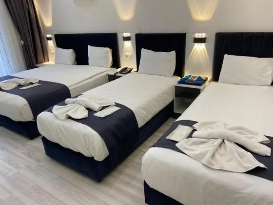 Deluxe Triple Oda