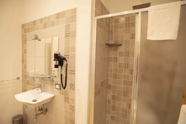 Tek Büyük Yataklı Oda (Vanvitelli)