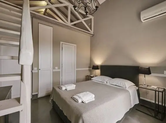 Classic Dört Kişilik Oda, Banyolu/Duşlu (Suite 2)