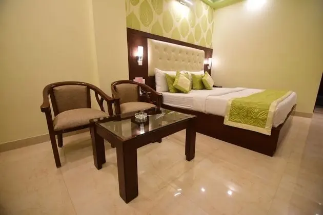 Deluxe Tek Büyük veya İki Ayrı Yataklı Oda, Sigara İçilebilir, Şehir Manzaralı