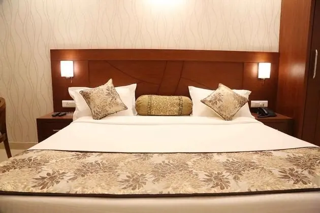 Deluxe Tek Büyük veya İki Ayrı Yataklı Oda, Sigara İçilebilir, Şehir Manzaralı