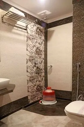 Deluxe Tek Büyük veya İki Ayrı Yataklı Oda, Sigara İçilebilir, Şehir Manzaralı