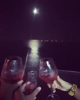Ortak Ranzalı Oda, Karma Ranzalı Oda, Deniz Manzaralı (6 people)