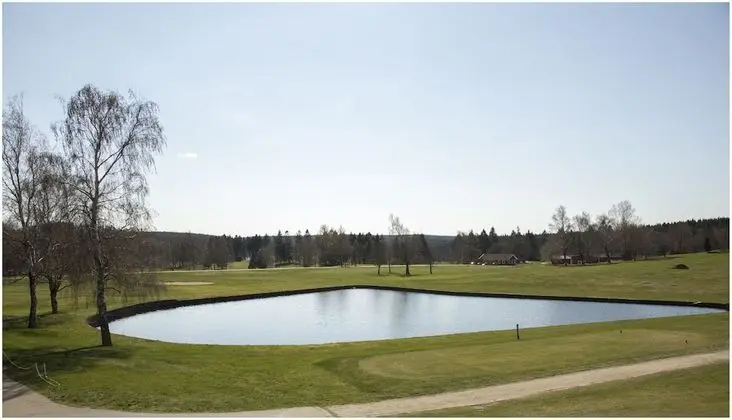 Deluxe Tek Büyük Yataklı Oda, 1 Büyük (Queen) Boy Yatak, Golf Manzaralı