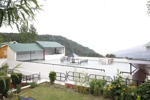 Hill View Superior Room