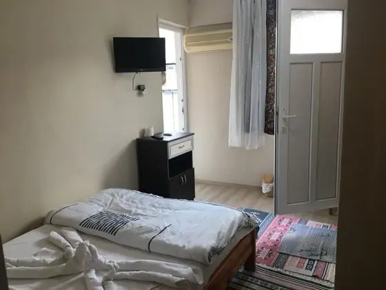 Çift Kişilik, Şehir Manzaralı