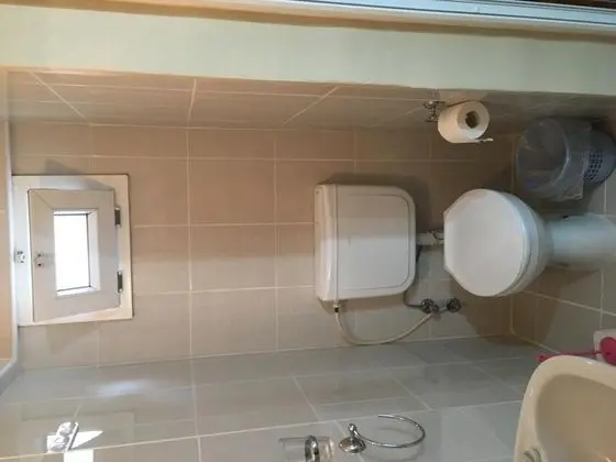 Çift Kişilik, Şehir Manzaralı