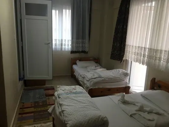 Triple, Şehir Manzaralı